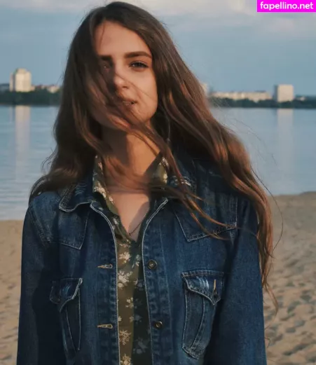 Hotliya OnlyFans Thumbnail #BE1lHmGQp4