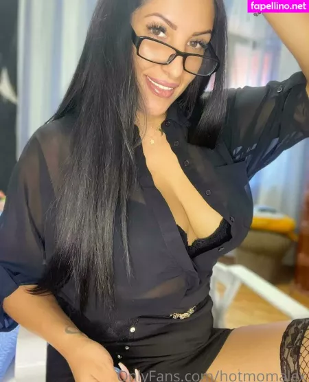 Hotmomalex OnlyFans Thumbnail #5igWtmccG9
