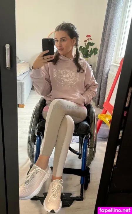 Hotpara OnlyFans Thumbnail #s1r81vwDED