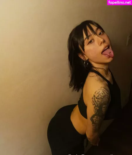Hotperson222 OnlyFans Thumbnail #1Xr33lTvIT