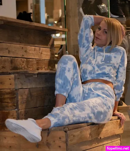 Hotpia OnlyFans Thumbnail #s4tIDs32WL