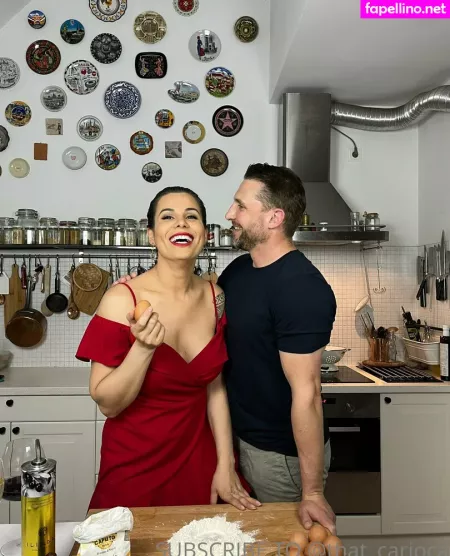 Hotplaymatewife OnlyFans Thumbnail #WBlHFB0u8G