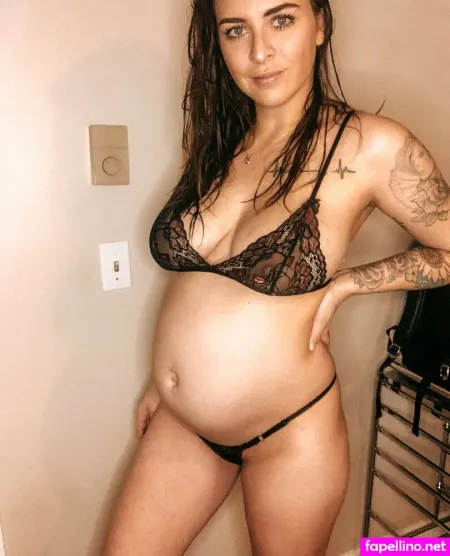 Hotpreggogirl Main Profile Photo