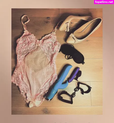 Hotqueenr OnlyFans Thumbnail #NJgQvK0XcO