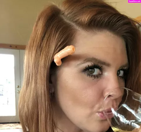 Hotredheadwife88 OnlyFans Thumbnail #bFQFgJ1suV