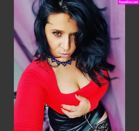 Hotsexymommy69 OnlyFans Thumbnail #PErc0NfDtC