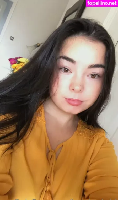 Hotshortgirl OnlyFans Thumbnail #1NHsvvVsvK