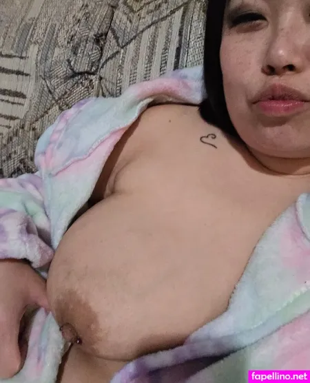 Hotstonerasianwife OnlyFans Thumbnail #2veWy4A5UC
