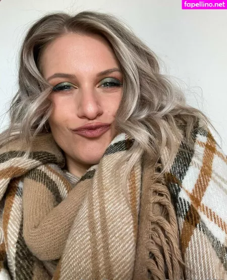 Hotstuff Haileyx OnlyFans Thumbnail #6HcUWB4kis