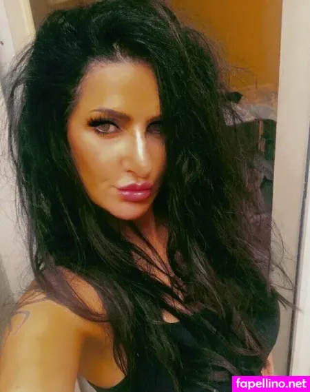 Hottash33 OnlyFans Thumbnail #XCdhwnVB3z