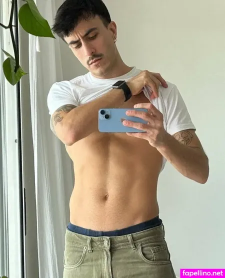 Hottboy22 OnlyFans Thumbnail #9AIrbehX9Y