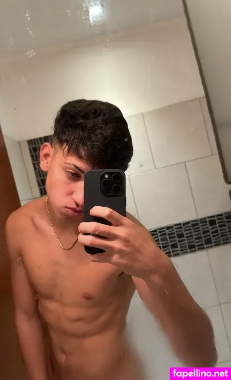 Hottboy22 OnlyFans Thumbnail #XIGVm1RNoW