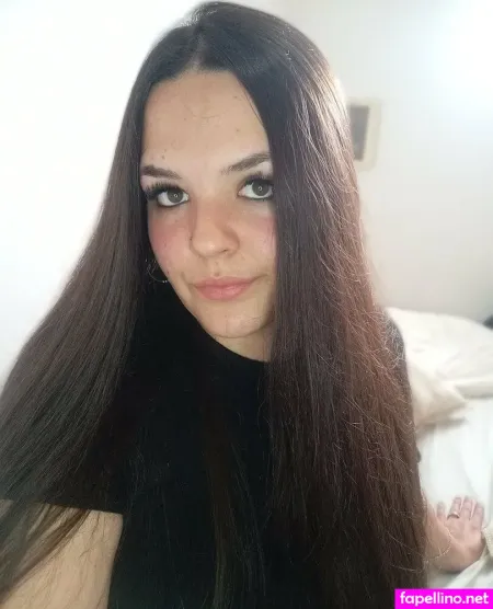 Hottbrunettee OnlyFans Thumbnail #VLBLwoIKP7