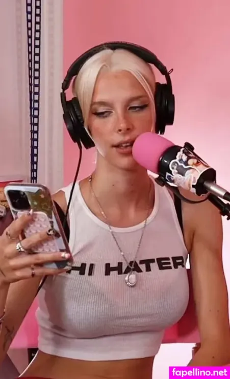 Hotteronespod OnlyFans Thumbnail #OYxsHrCCTb