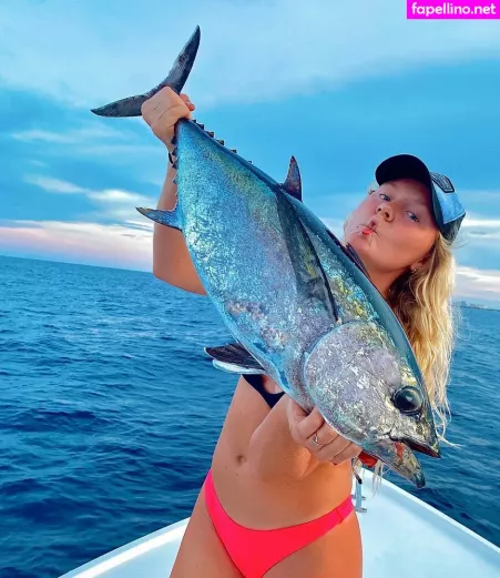 Hottest Fishing OnlyFans Thumbnail #QM20Y7U3Tw