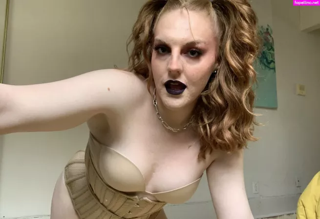 Hottgirlginger OnlyFans Thumbnail #klxAZ0VVRb