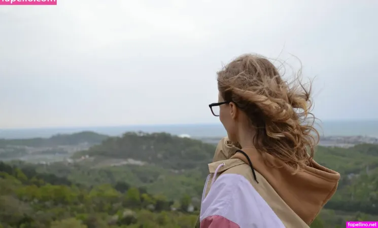 Hotthumbelina OnlyFans Thumbnail #Kjklyy0My1