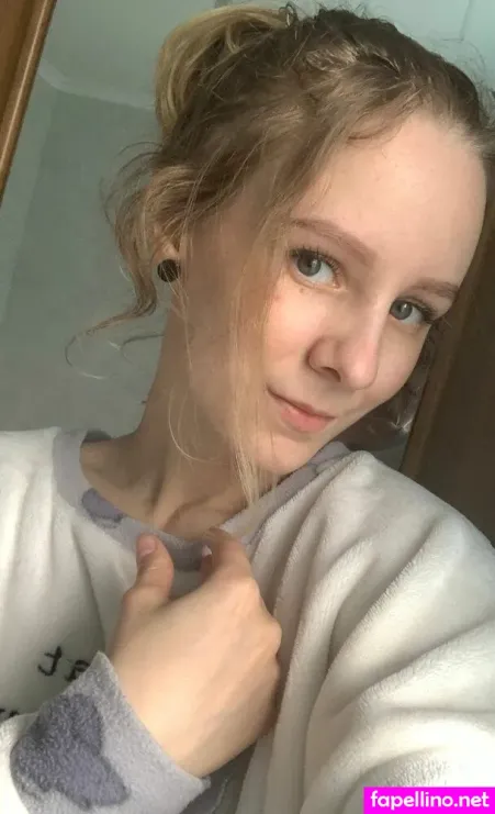 Hotthumbelina OnlyFans Thumbnail #esObUF5jCl