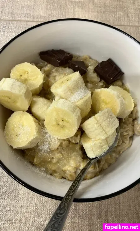 Hotthumbelina OnlyFans Thumbnail #rq0oXZ9kr3