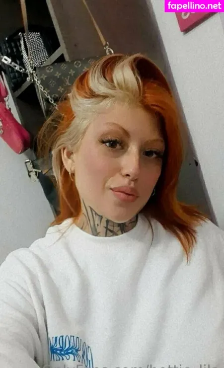 Hottie Lila OnlyFans Thumbnail #le52pnSRR7