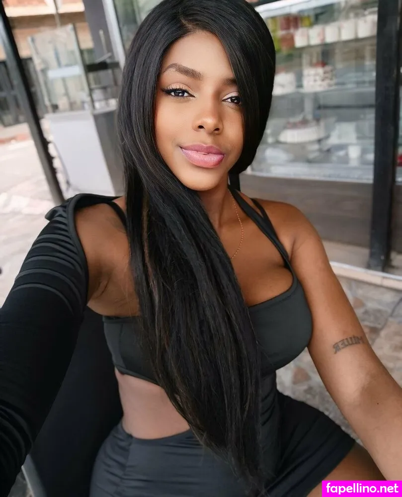 hottie.myla, hottie_mila Nude Leaked OnlyFans Photo #12Aryz3qmc