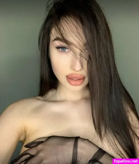 Hottiemeg OnlyFans Thumbnail #rDswDgvUR2