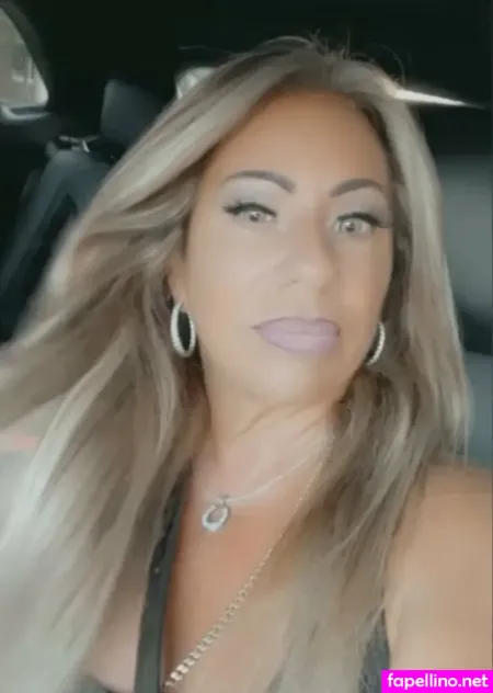 Hottotrottotsfree OnlyFans Thumbnail #v041SdB3QA