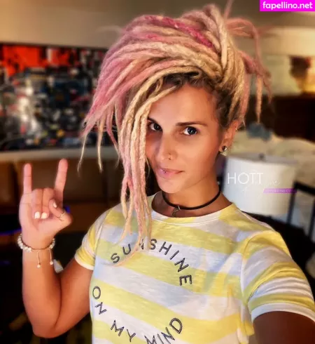 Hottrayne OnlyFans Thumbnail #eHz5Iri4gt