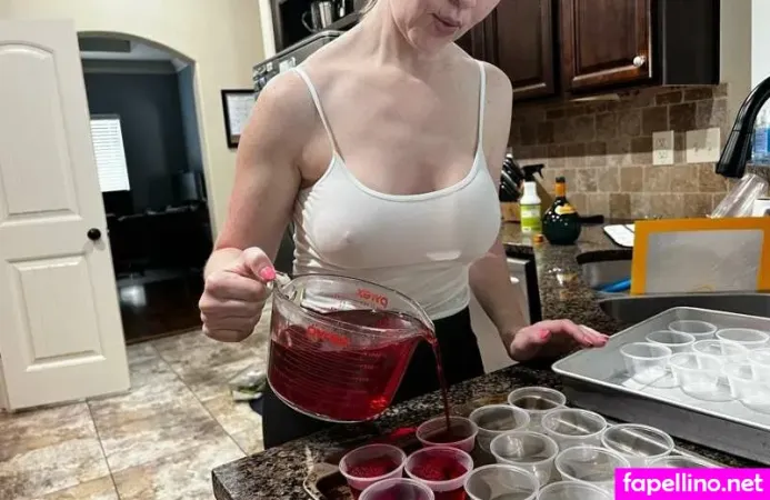 Hotwife Ginger OnlyFans Thumbnail #x6t9qgWdHl