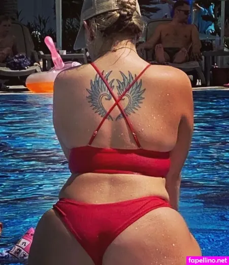 Hotwife Kle OnlyFans Thumbnail #uYt1FTHsQy