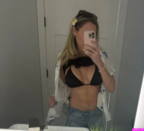 Hotwife Nikki 3 OnlyFans Thumbnail #Alv28A9jmq