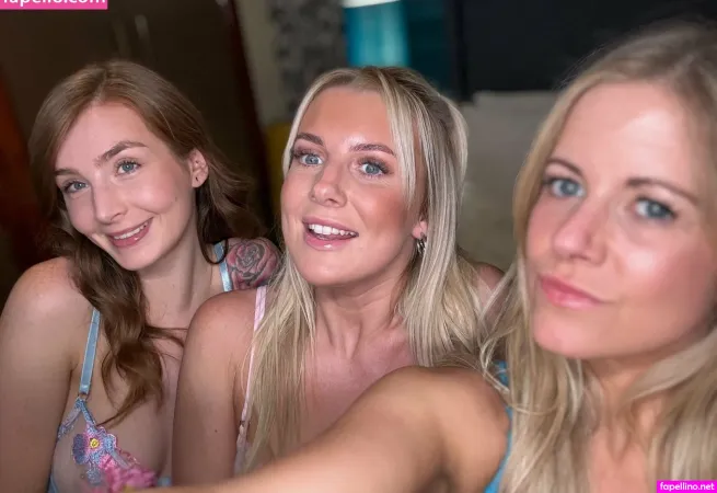 Hotwifeemilyuk OnlyFans Thumbnail #lSFNcPfxxp