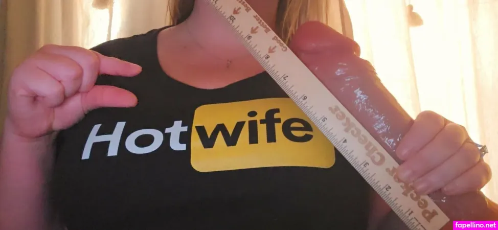 Hotwifefemdom OnlyFans Thumbnail #t2tdZP4uFs
