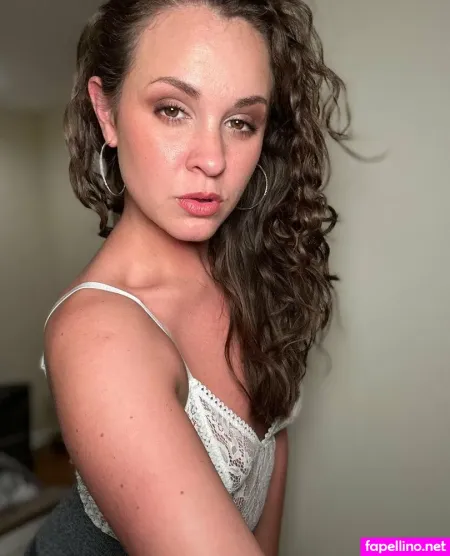 Hotwifegrace 2 OnlyFans Thumbnail #7X5hzTMt0Y