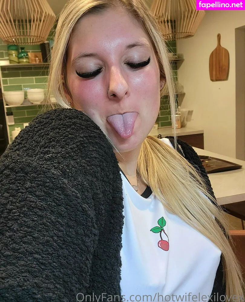 hotwifelexilovex, tattoo_unionz Nude Leaked OnlyFans Photo #rL7WviG8bL