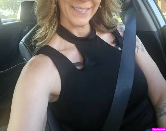 Hotwifeshante OnlyFans Thumbnail #kx4i7FV4Qp