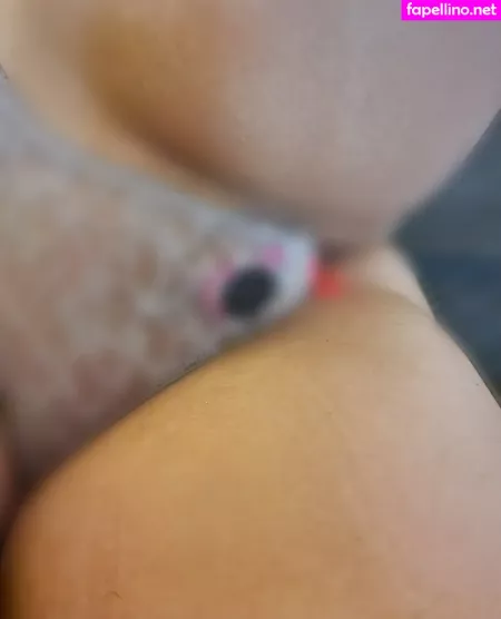 Hotwifesizequeen1 OnlyFans Thumbnail #inLHmoIkzZ