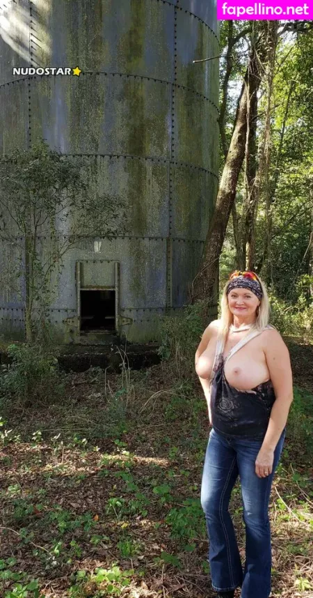 Hotwifetara OnlyFans Thumbnail #WCBwMZ3kXC