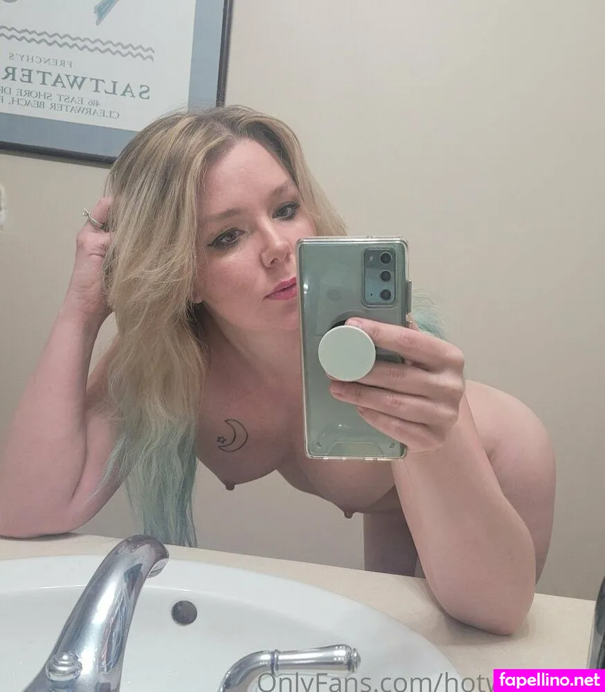 hotwifetessa, housewifetessa Nude Leaked OnlyFans Photo #A8eoc27yOG