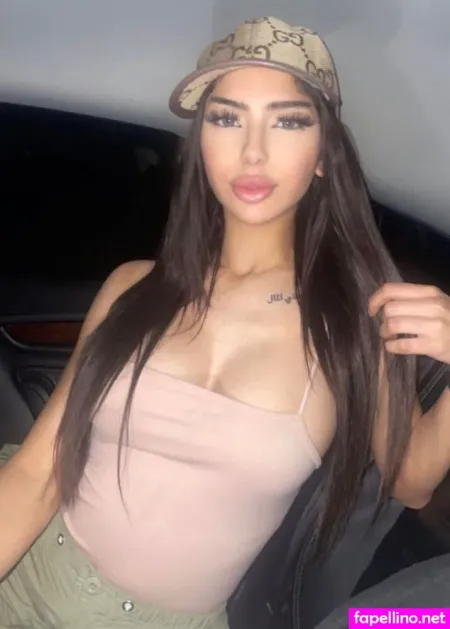 Houda Sanchez OnlyFans Thumbnail #kCDogOegzz