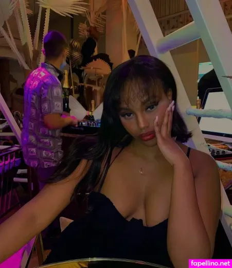 Hourglassebony23 OnlyFans Thumbnail #fEcVwJEu0a