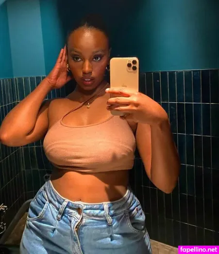 Hourglassebony23 OnlyFans Thumbnail #rs8jlpfBrn
