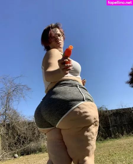 Hourglassleigh OnlyFans Thumbnail #PlCfmtUxof