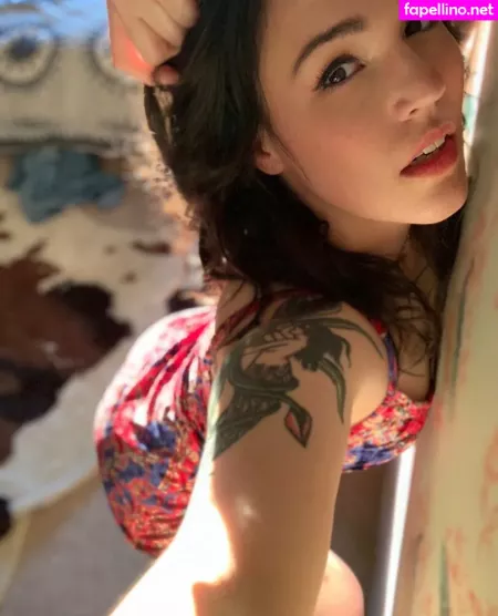 House Feminist OnlyFans Thumbnail #RZriDj6zf4