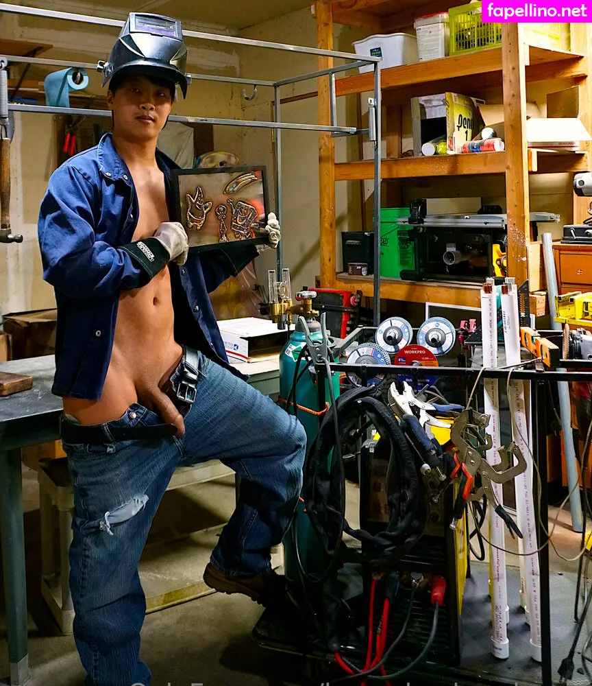 erniehall9, househusbandernie Nude Leaked OnlyFans Photo #z9aRma2sA8