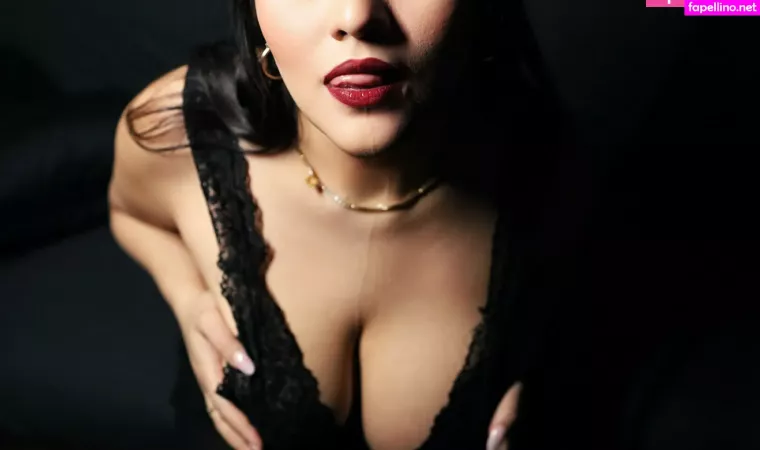 Housewifediva OnlyFans Thumbnail #o67LPd802D