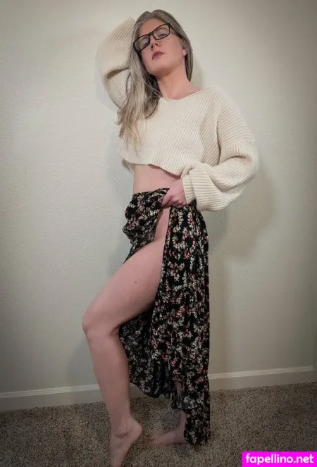 Housewifegingerfree OnlyFans Thumbnail #EP3tTzTnJ2