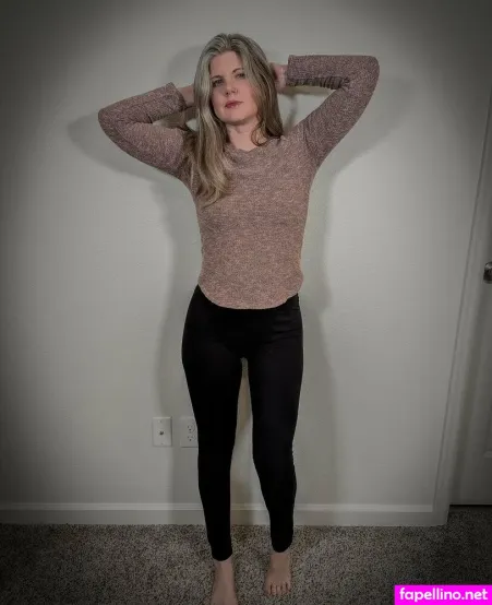 Housewifegingerfree OnlyFans Thumbnail #e4zmTNEKD6