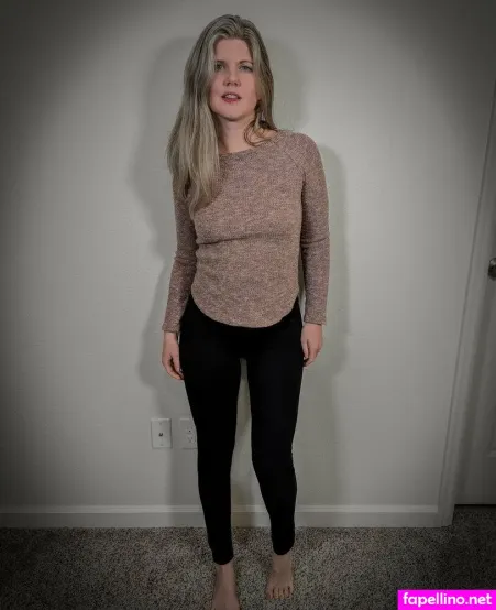 Housewifegingerfree OnlyFans Thumbnail #pLdHaRK47G