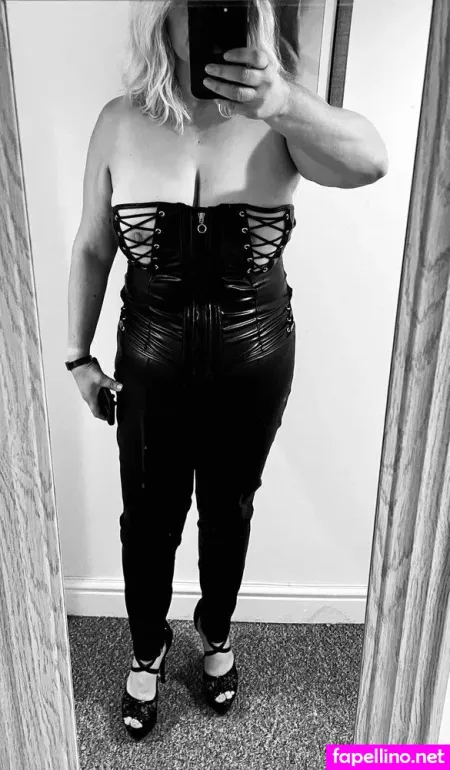 Housewifegonebad OnlyFans Thumbnail #SxSxGOUSpH
